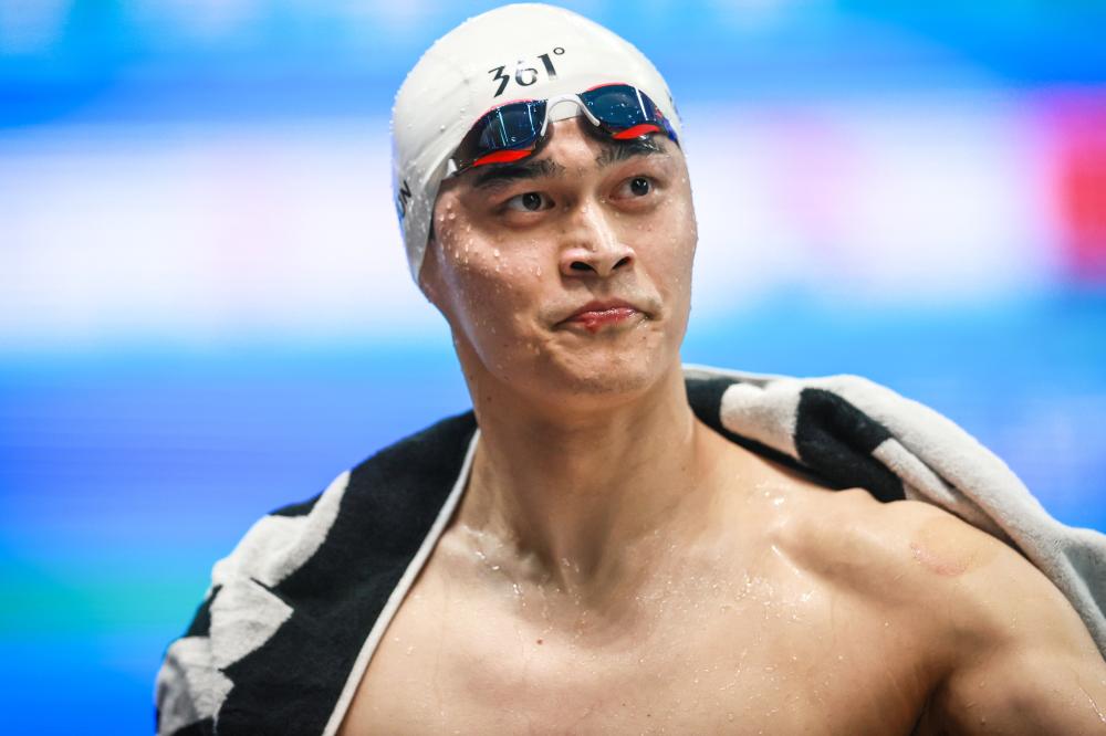 半场战报：申花2-0津门虎，阿苏埃破门，吴曦点射